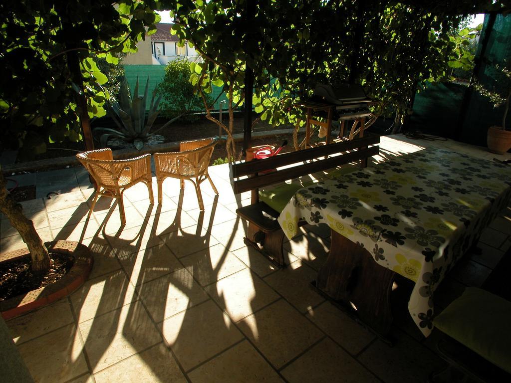 Diana'S Place Pula Dış mekan fotoğraf