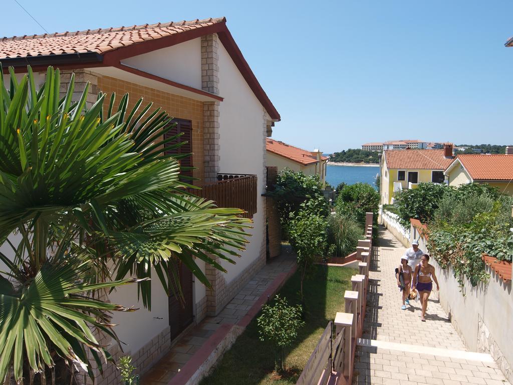 Diana'S Place Pula Dış mekan fotoğraf